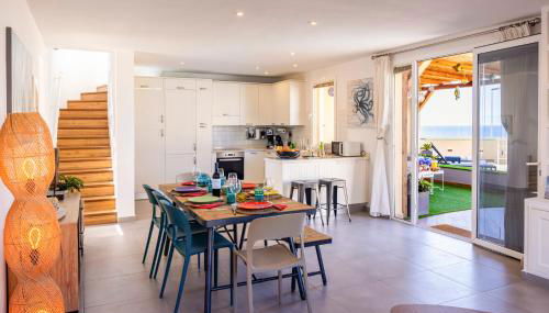 La Casa de Playa - piscina y jacuzzi a 50m del mar - Foto 5