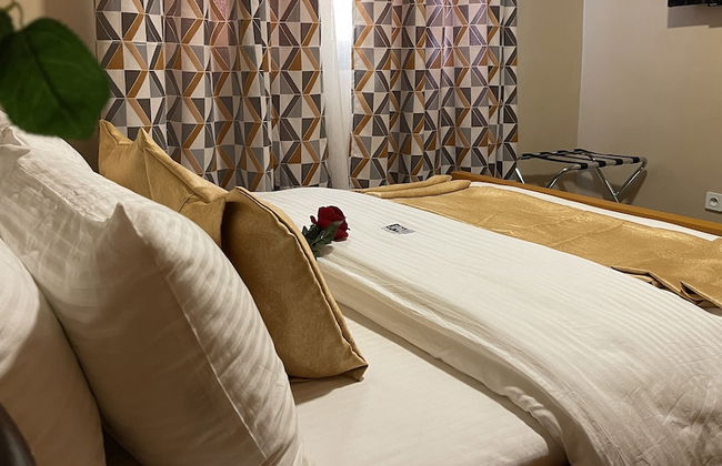 JPN SQUARE Douala - Foto 23