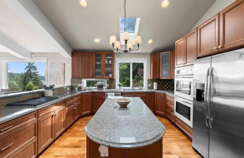 Escape to Gig Harbor’s Most Charming Hideaway - Foto 16