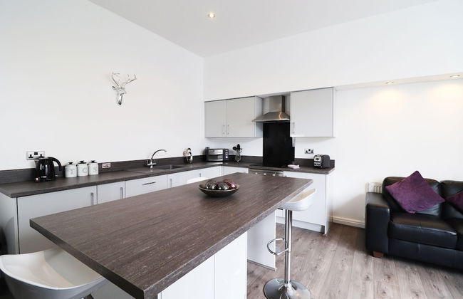 Breck Blackpool - Photo 42