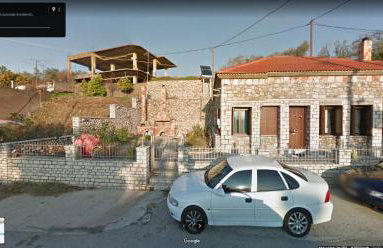 Αρχωντικα στην Τρiχονιδα - Foto 24