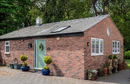 Quiet Self contained Cottage near Delamere Forest - Photo 6