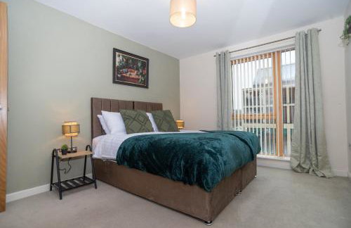 2-Bed Duplex Apartment | Sleeps 6 | Ideal for Contractors, NHS & Tourism Guests - Foto 2