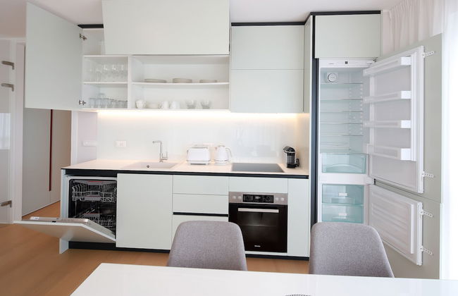 New Apartments with Pool near Beach - Photo 6