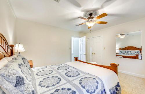 Golf Course On-Site Spacious Hollidaysburg Home! - Foto 17