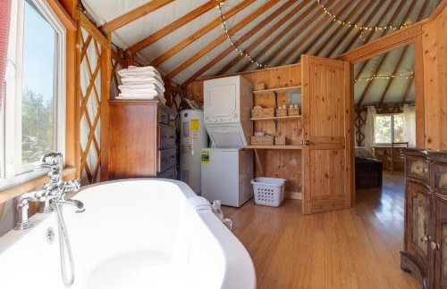 Jumping Juniper Ranch Yurt - Photo 15