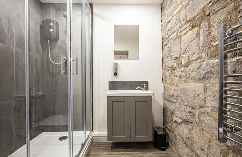 Dovedale Manor - Photo 21