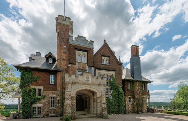 Castle in Spa With Lake View & Heated Pool - Foto 35