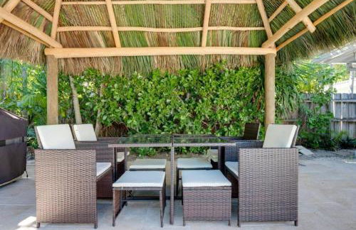 Modern 4BR Villa with Pool - Outdoor amenities - WFH - Foto 36