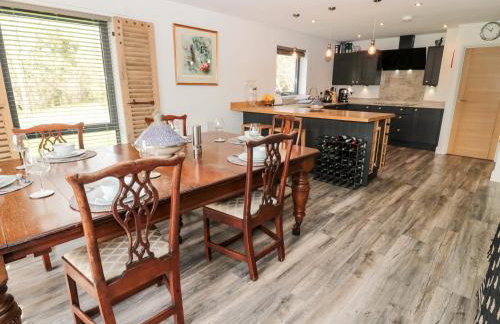 Romsey Lodge - Photo 8