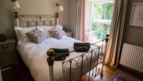 Beautiful Country Cottage - Photo 3