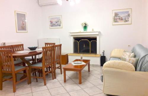 Elafonisos: Two storey house on the sea front - Foto 23