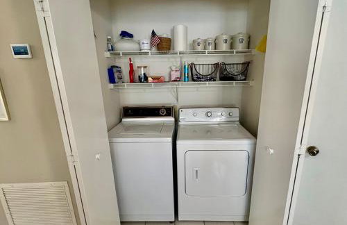 Heart of The Villages, Near Sumter Landing! 2BR-2BA New Golf Cart-Guest IDs included! - Foto 35