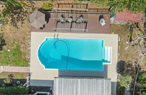 Spacious & Amazing Home w Big Pool and Patio - Photo 46