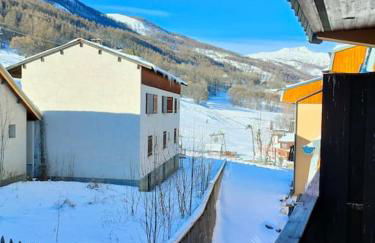 Le Seignus: superbe studio avec vue sur les pistes - Photo 7