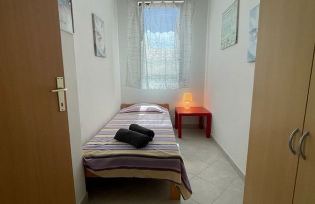 Appealing Apartment With Garden - Foto 3