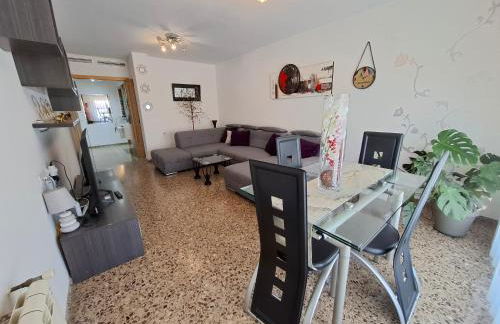 Piso amplio de 3 habitaciones, calefacción, ascensor y parking - Foto 15