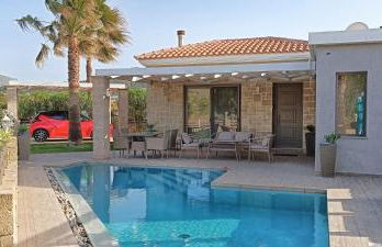 Elena Villa - Foto 6