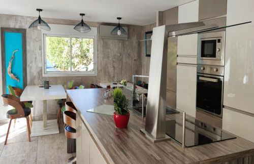 DANDELION GITE SPA Gorges du Tarn piscine jacuzzi rivière vue exceptionnelle villa nature design - Photo 17