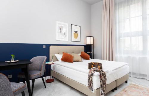 H11 Aparthotel - Photo 88