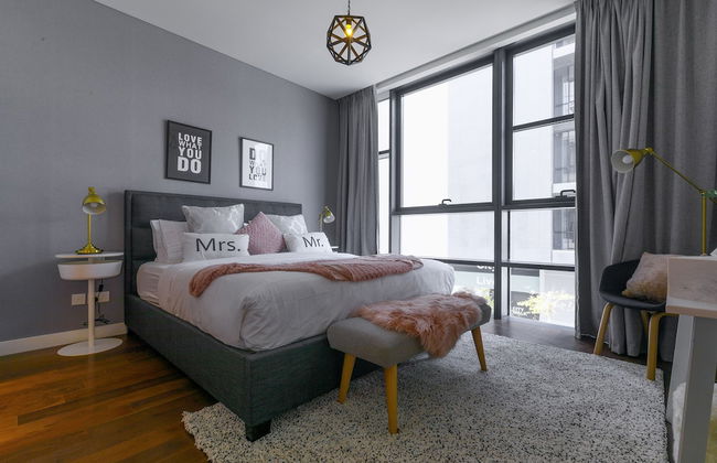 FAM Living - City Walk Mall - Photo 3