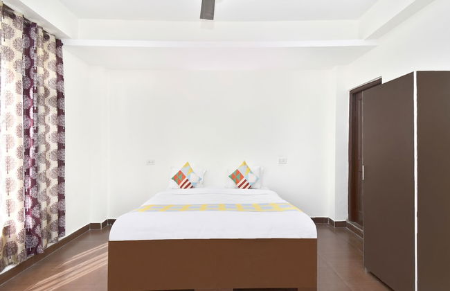 OYO 13878 Home Spacious 3BHK Kumarhatti - Foto 10