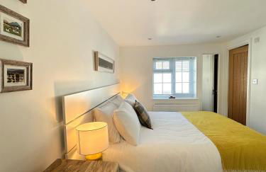 Sea Walk Cottage, Milford On Sea - Photo 25