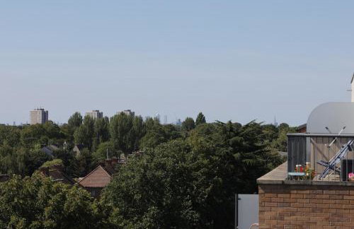 Top-Floor Penthouse with Panoramic Views - Foto 13