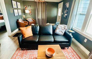 1 Bed1 Bath Condo wKitchenLR-Sleeps up to 4PP - Foto 12