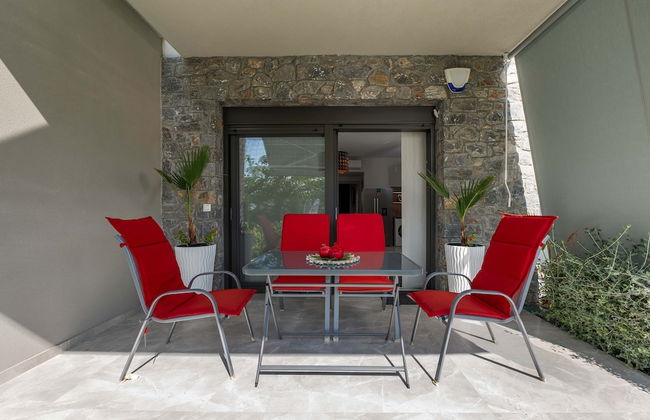 Luxury Olea Valley Apartment - Nikiti Poolside Gem - Foto 7