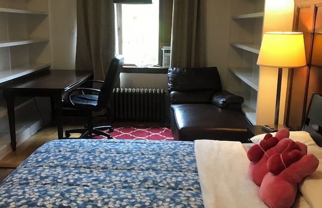 West Broadway guesthouse - Photo 4