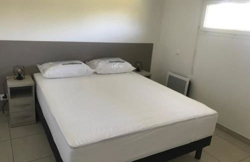 V0775 - Apt récent 4 pers avec climatisation piscine et parking 200 m plages - Foto 20