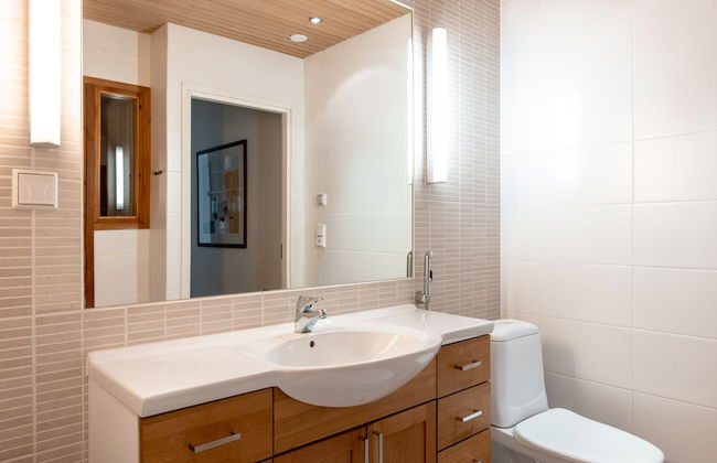 2ndhomes Deluxe 2BR Apt w Sauna&Balcony - Foto 28