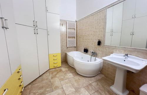 Villa nel Salento con piscina e ulivi - Foto 16