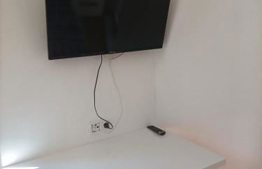 Los Tilos Apartments - Photo 40