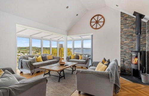 Luxury House, SeaViews, En-Suites & Private Pool - Photo 40