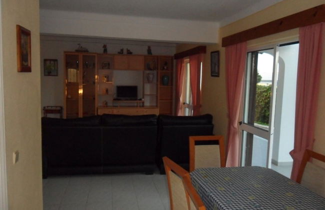 Apartamentos Debimar - Foto 10