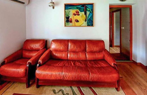 1 Bedroom Cozy Home In Osolin - Foto 8