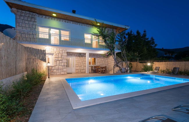 Villa Kosta - Photo 26