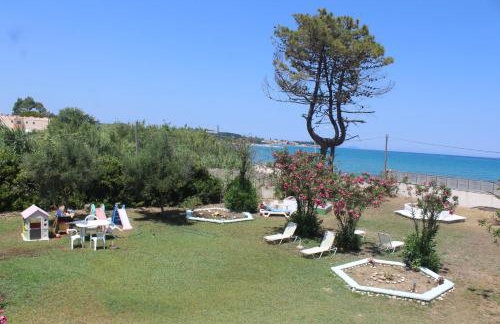Anastazia's Seaside Apartments - Photo 27