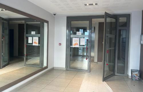 Terrasse Zen - Confort Nature & Accessibilité - 4 personnes - Parking gratuit - 20 min de Paris - Foto 28