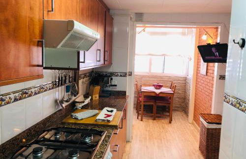 Apartamento con terraza y piscina en Malgrat de Mar - Foto 16