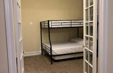 Beautiful River front home with private pool - Foto 11