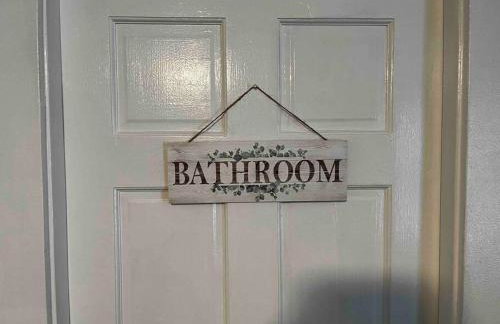 Cozy Weymouth cottage, walk to beach - Foto 35