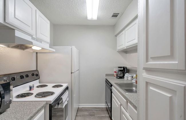 Lovely Midland Getaway With Fitness Center - Foto 10