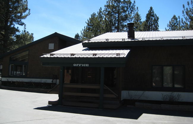 Chateau Sans Nom by Mammoth Reservation Bureau - Foto 54