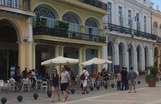 Casa De La Bodeguita - Very Centric in Old Havana - Foto 9