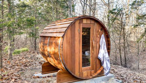 Hot Tub and Barrel Sauna! Lakefront Innsbrook Chalet - Foto 2