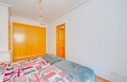 Piso en El Poblet 3 dormitorios - Foto 10