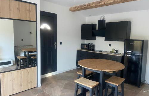 Cosy Lodge Sainte Baume - Photo 9